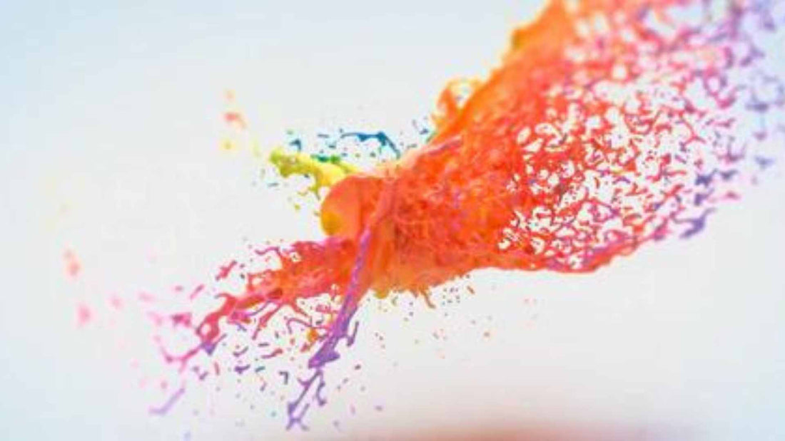 Cuadros vibrantes al óleo: cómo incorporar color en tu decoración