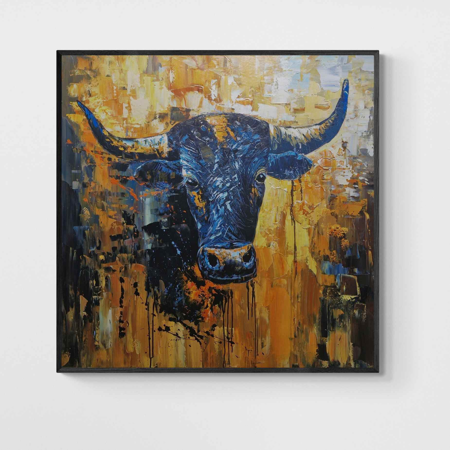 Cuadro al óleo pintado a mano con la imagen de un toro en tonos vibrantes de azul y naranja, con pinceladas expresivas.