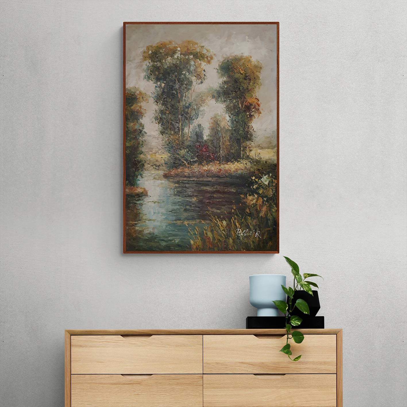 Cuadro de paisaje vertical con bosque y reflejos en el agua en estilo impresionista
